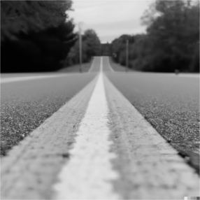 2nlines_street Straße mit zwei Linien, Symbolbild für 2nd Line